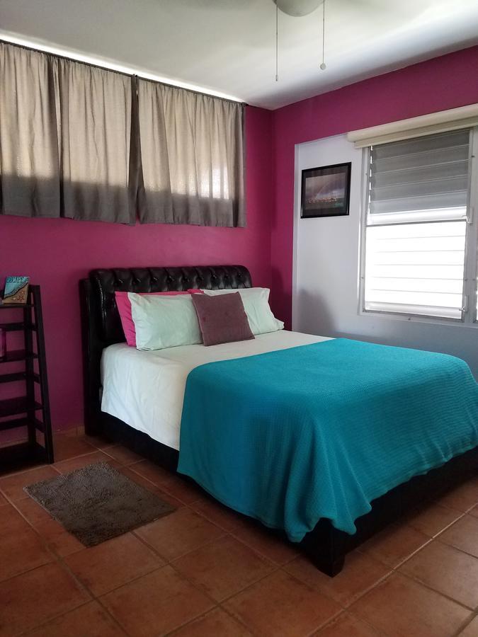 Wssm Surf House Bed and Breakfast Aguadilla Buitenkant foto