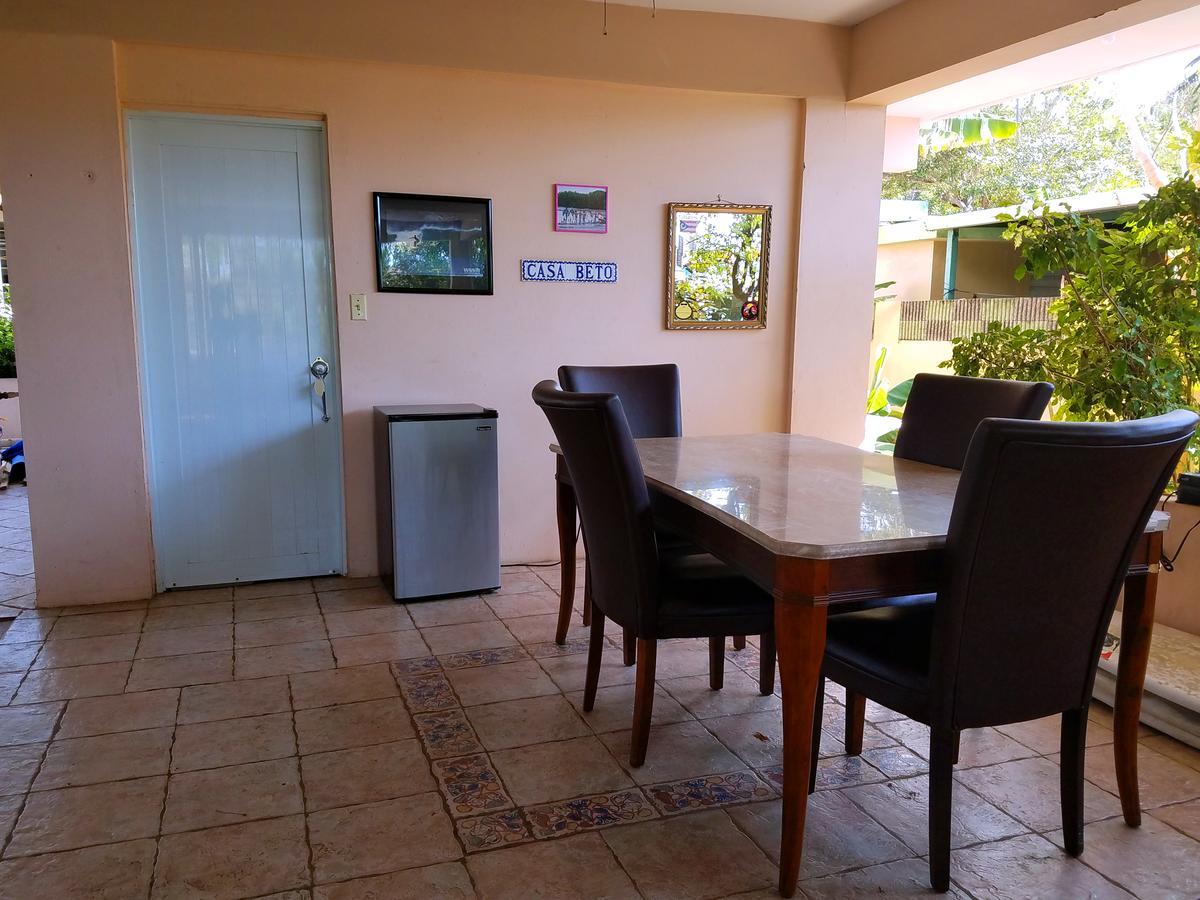 Wssm Surf House Bed and Breakfast Aguadilla Buitenkant foto