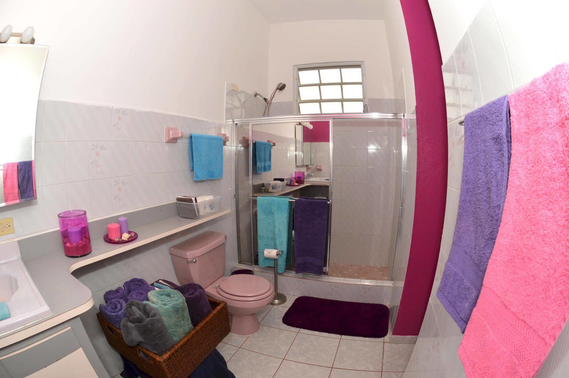 Wssm Surf House Bed and Breakfast Aguadilla Buitenkant foto