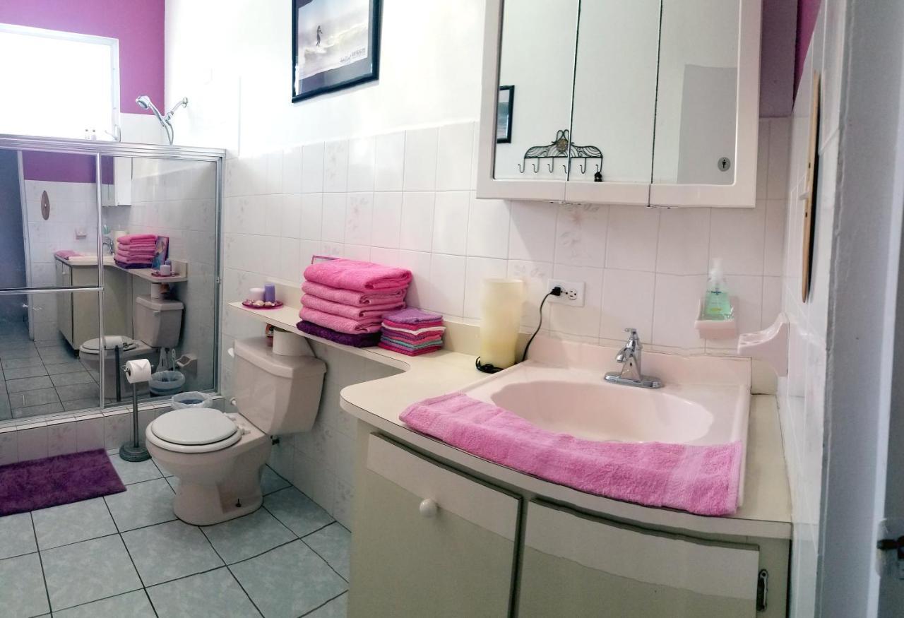 Wssm Surf House Bed and Breakfast Aguadilla Buitenkant foto